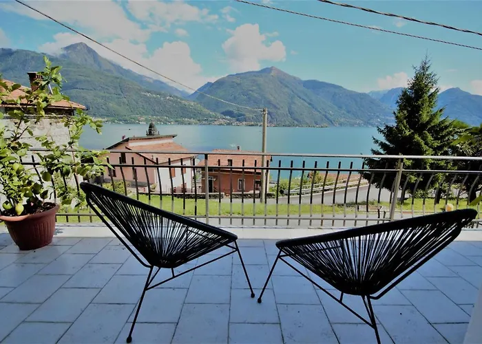 Lakeside Relais Casa de Férias